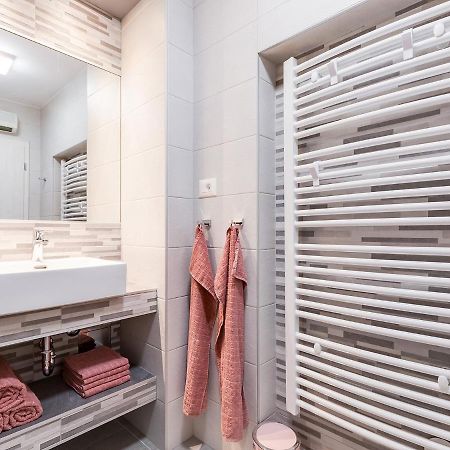 Porec Twins Apartment ภายนอก รูปภาพ