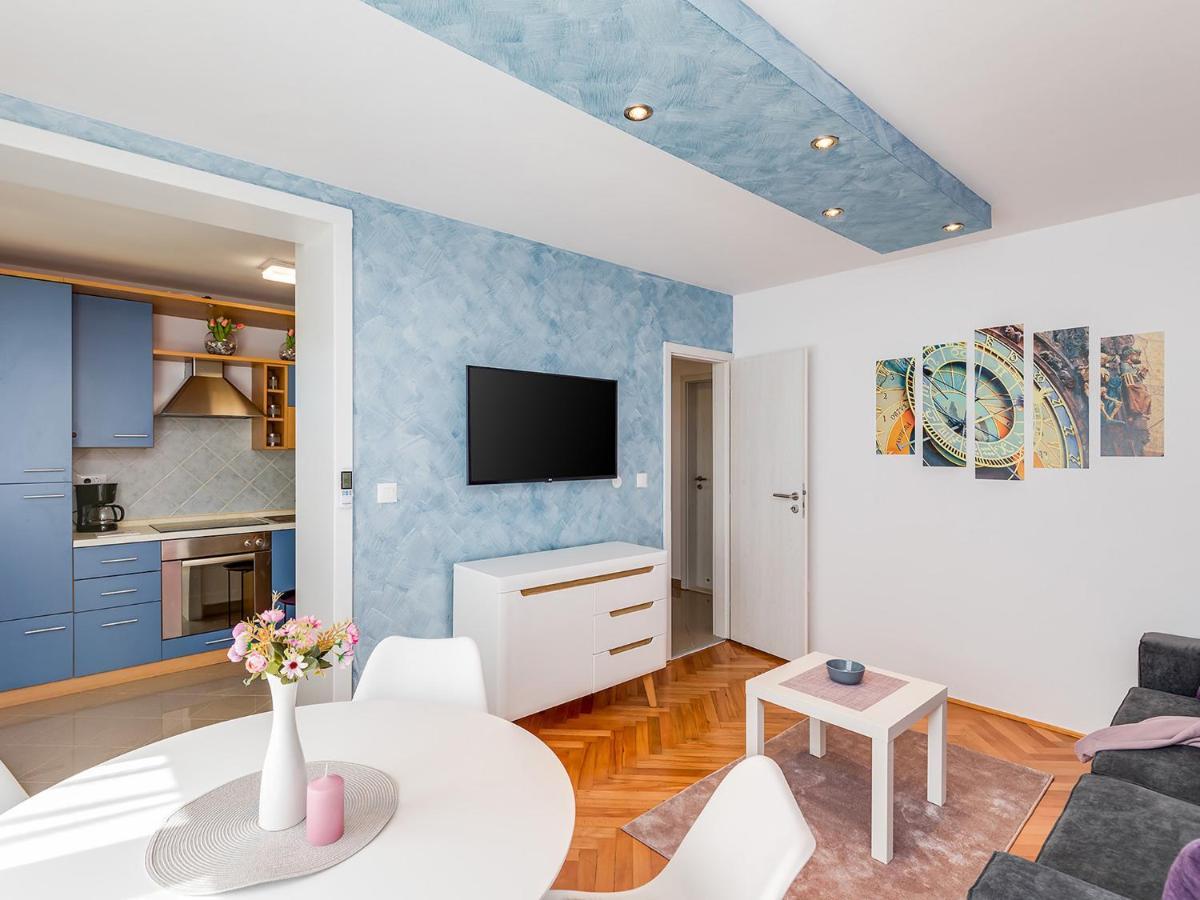 Porec Twins Apartment ภายนอก รูปภาพ