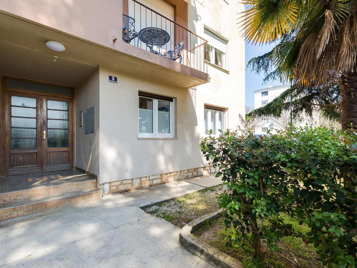 Porec Twins Apartment ภายนอก รูปภาพ